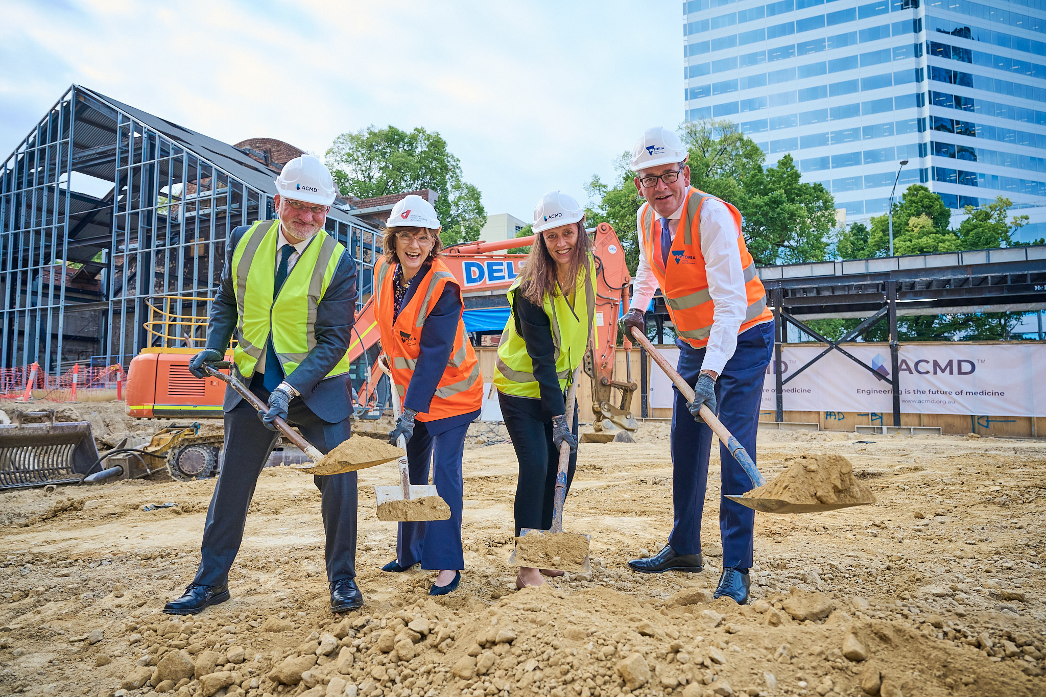 Social and news lead ACMD Ground breaking_DSC_5827_pic_EugeneHyland (1)